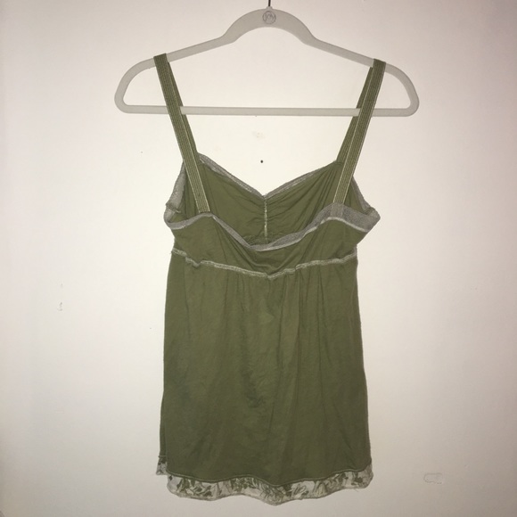 Green tank top - Picture 3 of 4